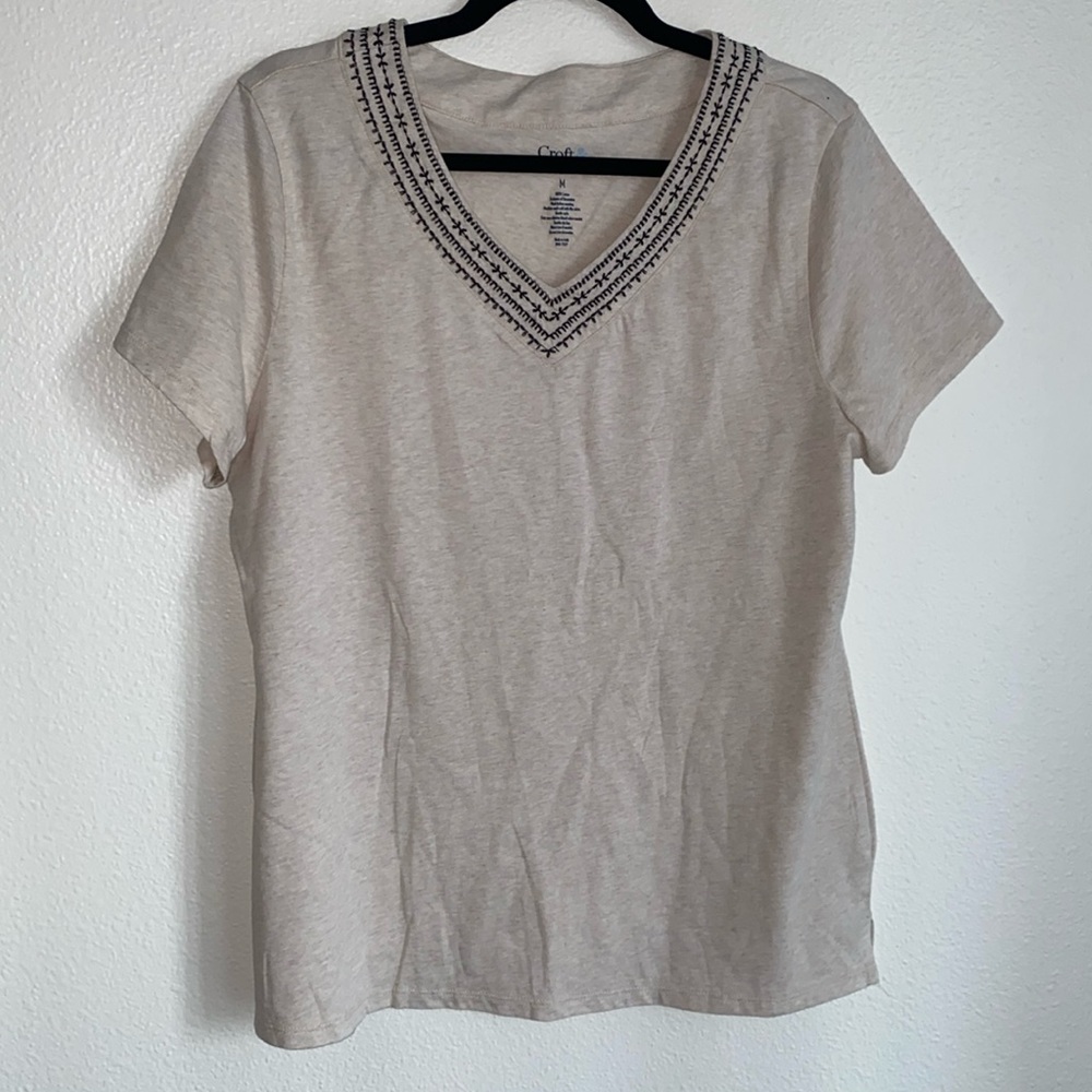 Croft & Barrow V Neck Embroidered T Shirt